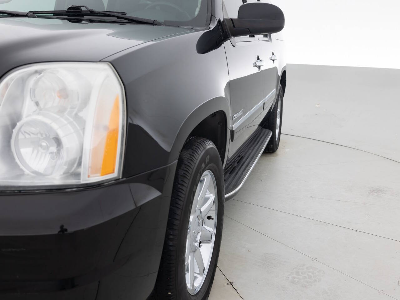 Used Car 2011 Gmc Yukon Xl  Denali Awd Xl 4dr Suv For Sale Under $15,000 In Coal City, Illinois