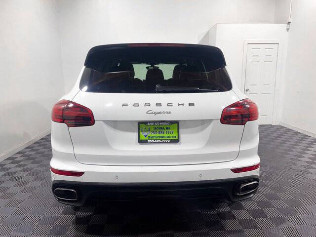 2016 Porsche Cayenne