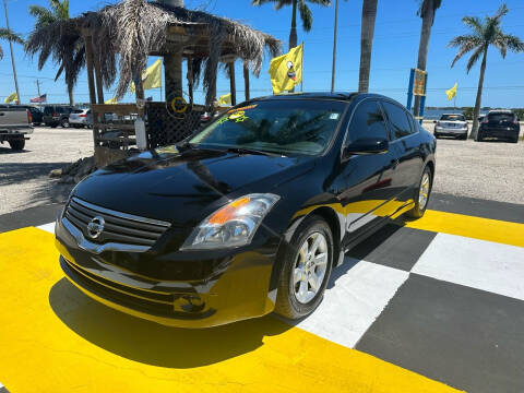 2009 Nissan Altima for sale at D&S Auto Sales, Inc in Melbourne FL