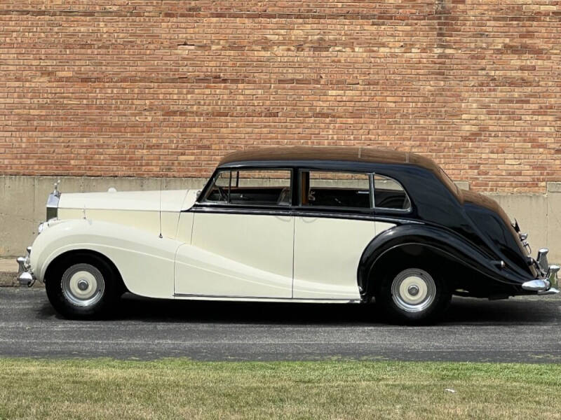 1956 Rolls-Royce Silver Wraith