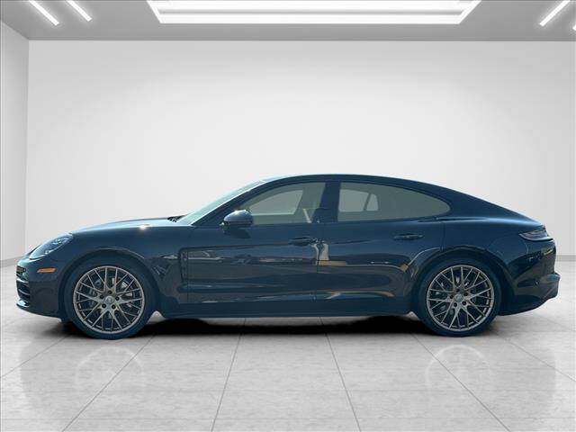 2022 Porsche Panamera
