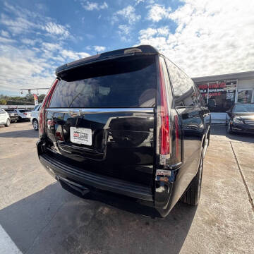 2016 Cadillac Escalade ESV Standard