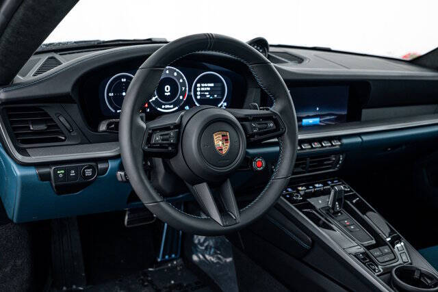 2026 Porsche 911 Carrera