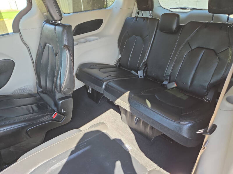2019 Chrysler Pacifica Touring L