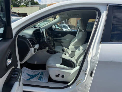 2020 Jeep Cherokee Latitude Plus