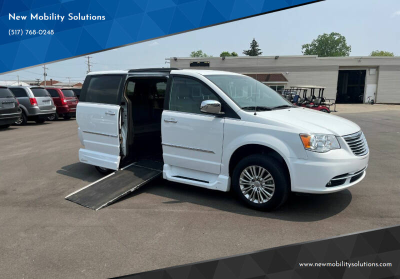 2015 Chrysler Town and Country for sale at New Mobility Solutions in Jackson MI