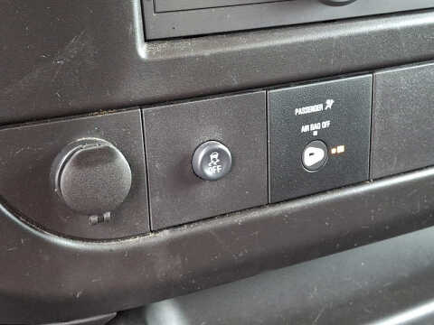 2024 Chevrolet Express 2500