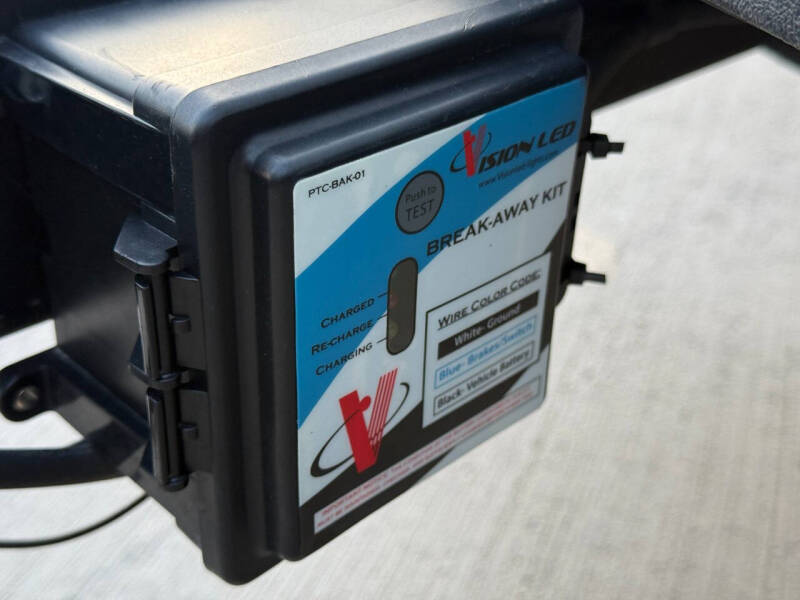 2024 Interstate Enclosed