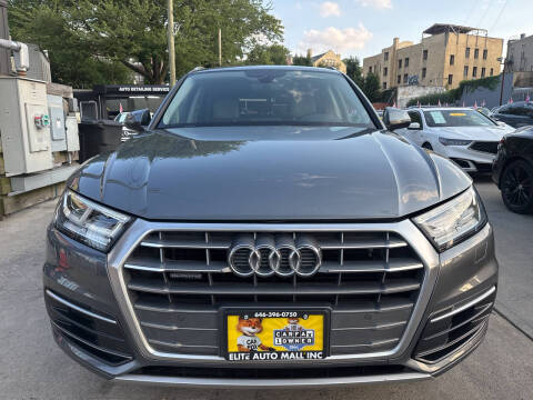 2018 Audi Q5 2.0T quattro Premium Plus