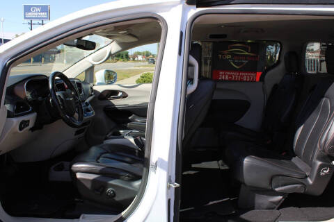 2018 Chrysler Pacifica Touring L Plus