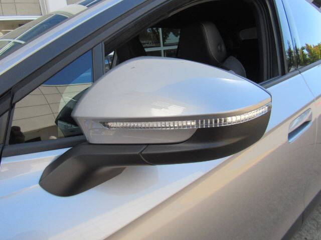 2023 Volkswagen ID.4 Standard