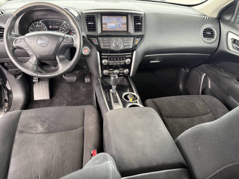 2015 Nissan Pathfinder