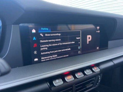 2025 Porsche 911 Carrera