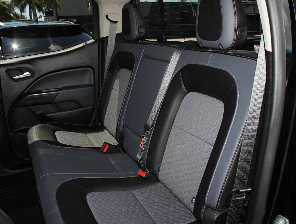 2017 CHEVROLET Colorado Pickup - $28,995