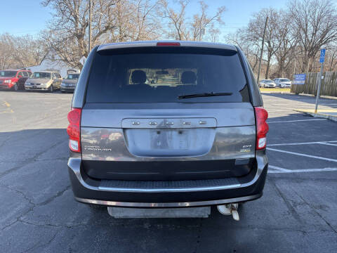 2016 Dodge Grand Caravan SXT Plus