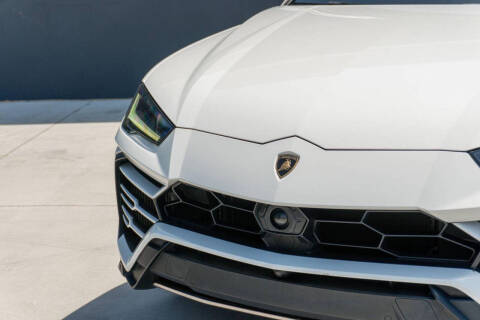 2020 Lamborghini Urus