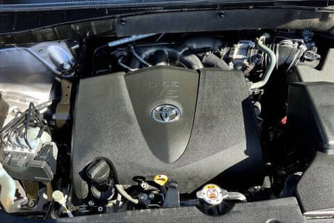 2018 Toyota Highlander LE