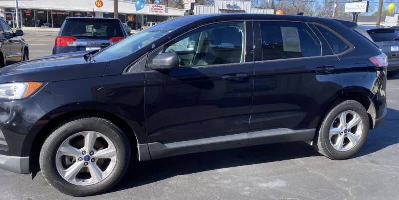 2019 Ford Edge SE