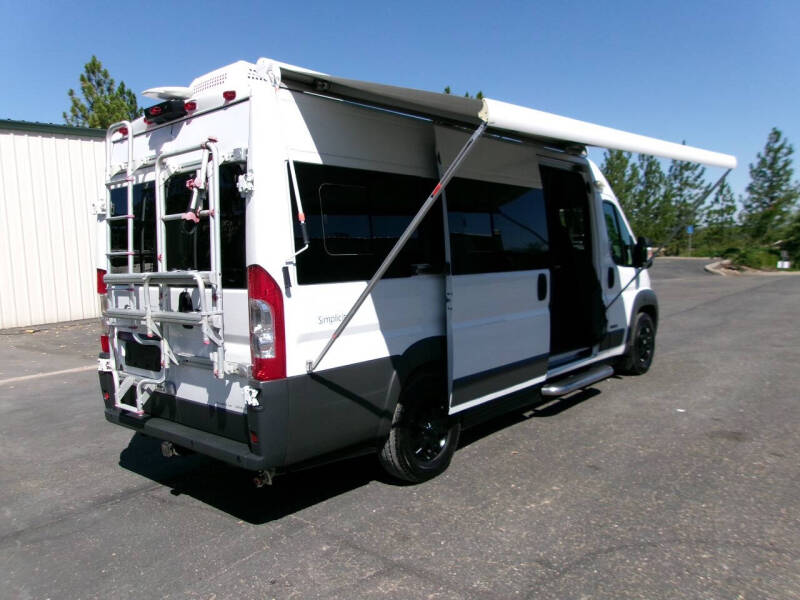 2016 Roadtrek Simplicity