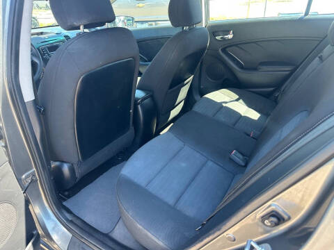 2016 Kia Forte5 LX