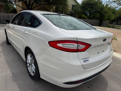 2014 Ford Fusion SE