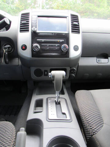 2019 Nissan Frontier Desert Runner