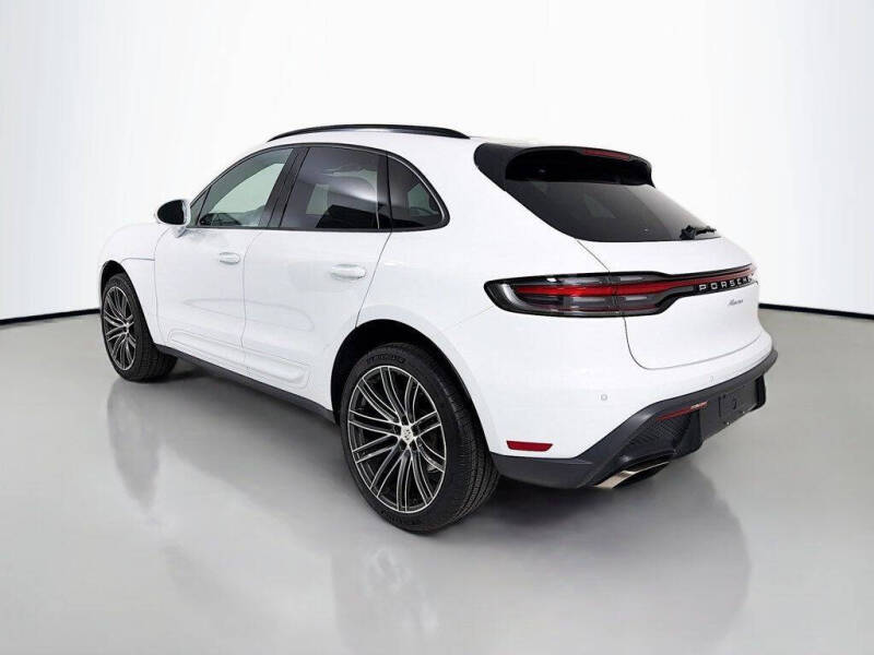 2023 Porsche Macan