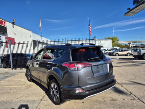 2018 Toyota RAV4 Hybrid LE