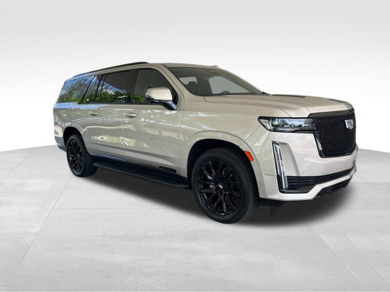 Used 2021 Cadillac Escalade ESV Sport with VIN 1GYS3NKLXMR452828 for sale in Davie, FL