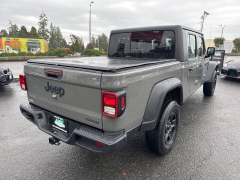 2020 Jeep Gladiator Sport