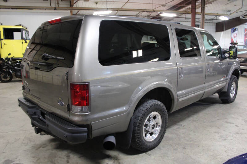 2004 Ford Excursion Limited