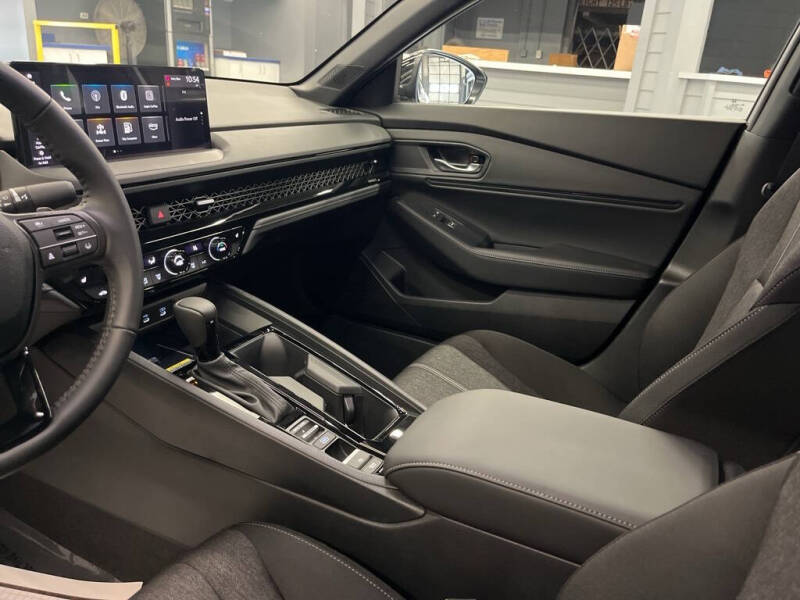 2025 Honda Accord Hybrid Sport