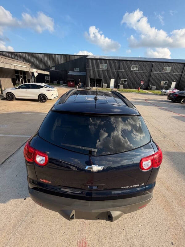 2012 Chevrolet Traverse LS