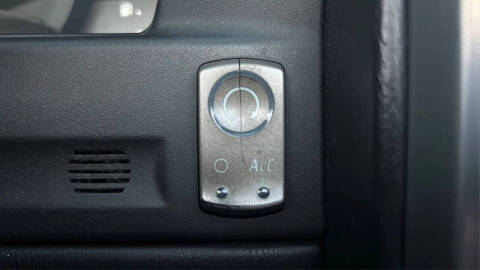 2006 Cadillac XLR-V