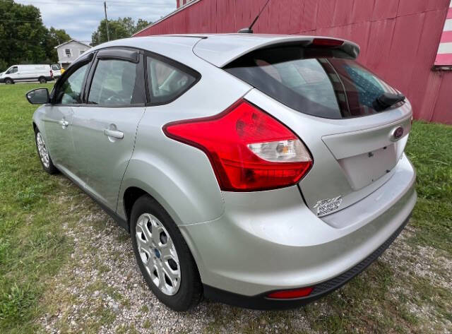 2012 Ford Focus SE photo 6