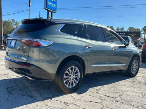 2023 Buick Enclave Essence