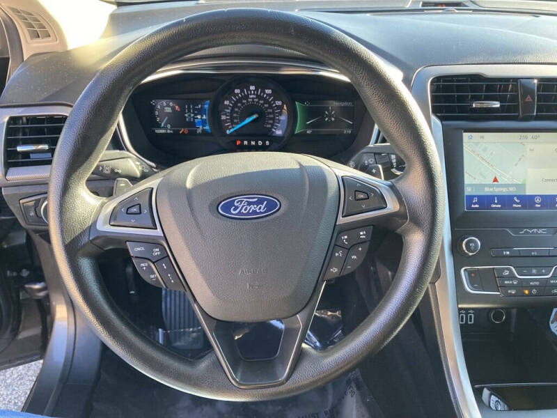 2019 Ford Fusion SE
