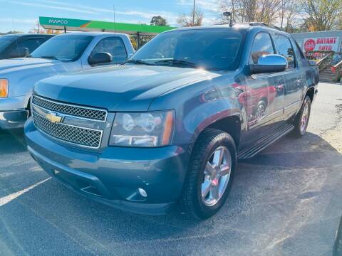 2011 Chevrolet Avalanche for sale at BRYANT AUTO SALES in Bryant AR
