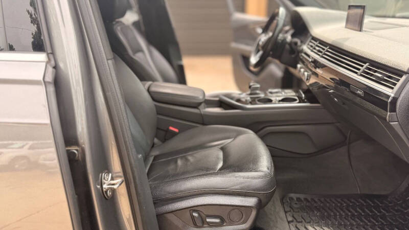 2017 Audi Q7 2.0T quattro Premium