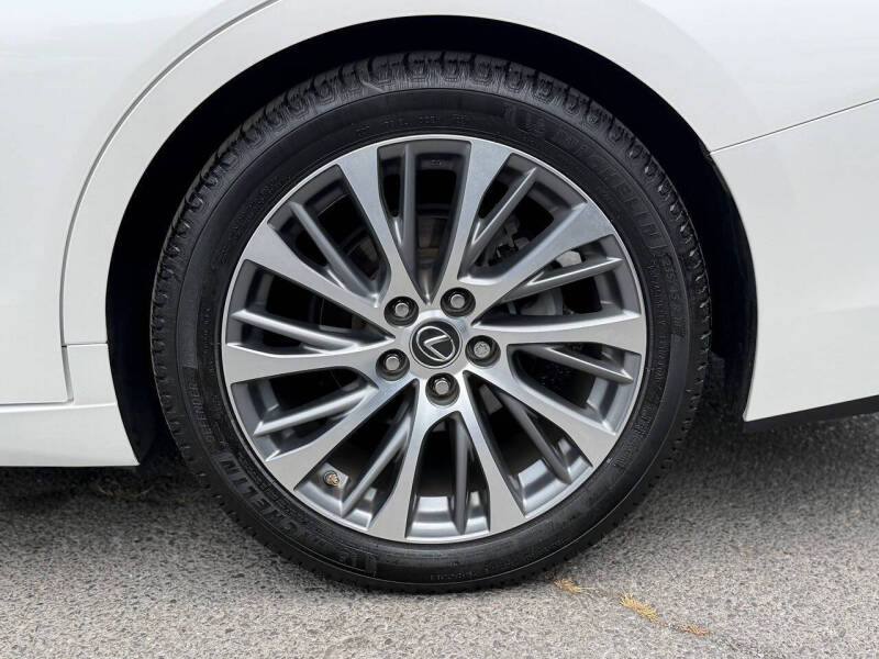 2020 Lexus ES 350