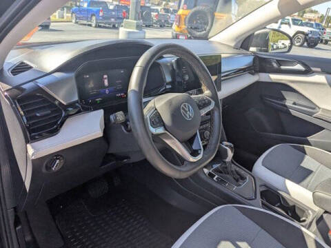 2025 Volkswagen Taos S