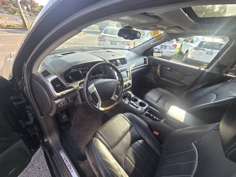 2014 GMC Acadia Denali