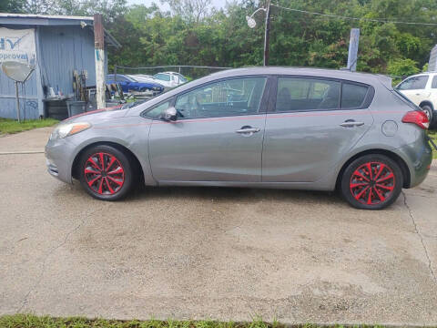 2016 Kia Forte5 LX