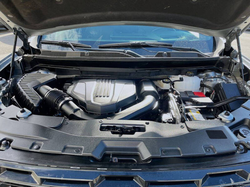 2025 GMC Acadia AT4