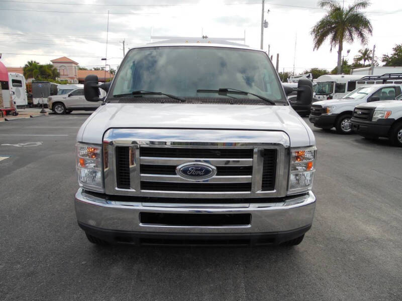 2019 Ford E-350