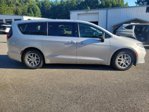 2024 Chrysler Pacifica Touring L