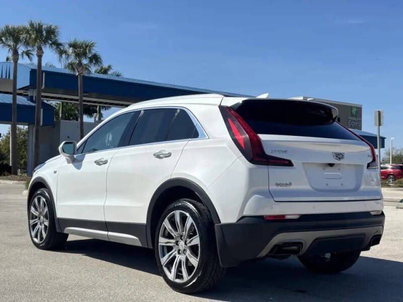 2019 Cadillac XT4 Premium Luxury