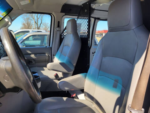 2014 Ford E-Series E-250