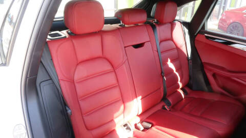 2018 Porsche Macan S