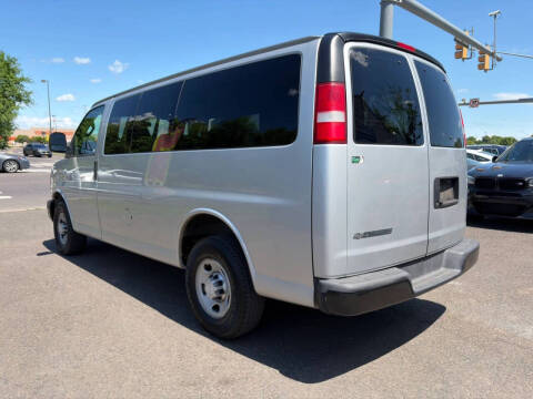 2017 Chevrolet Express LS 2500